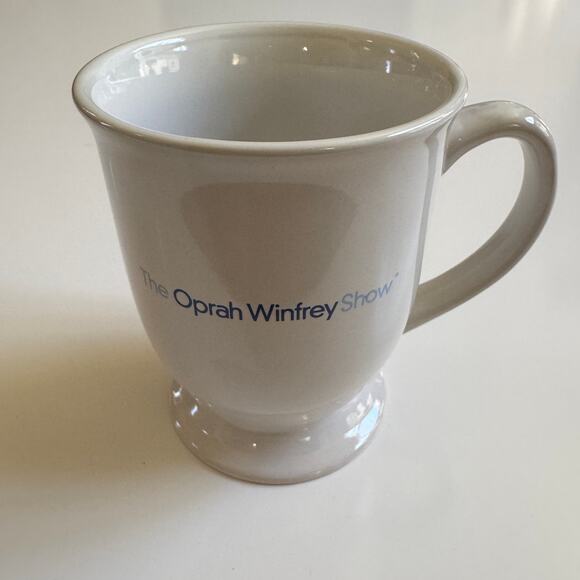 Oprah Winfrey Show Chicago Footed Ceramic Coffee Mug Cup NIB NEW Favorite Things - Picture 2 of 5